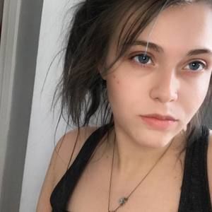 Meet your Posher, Vee